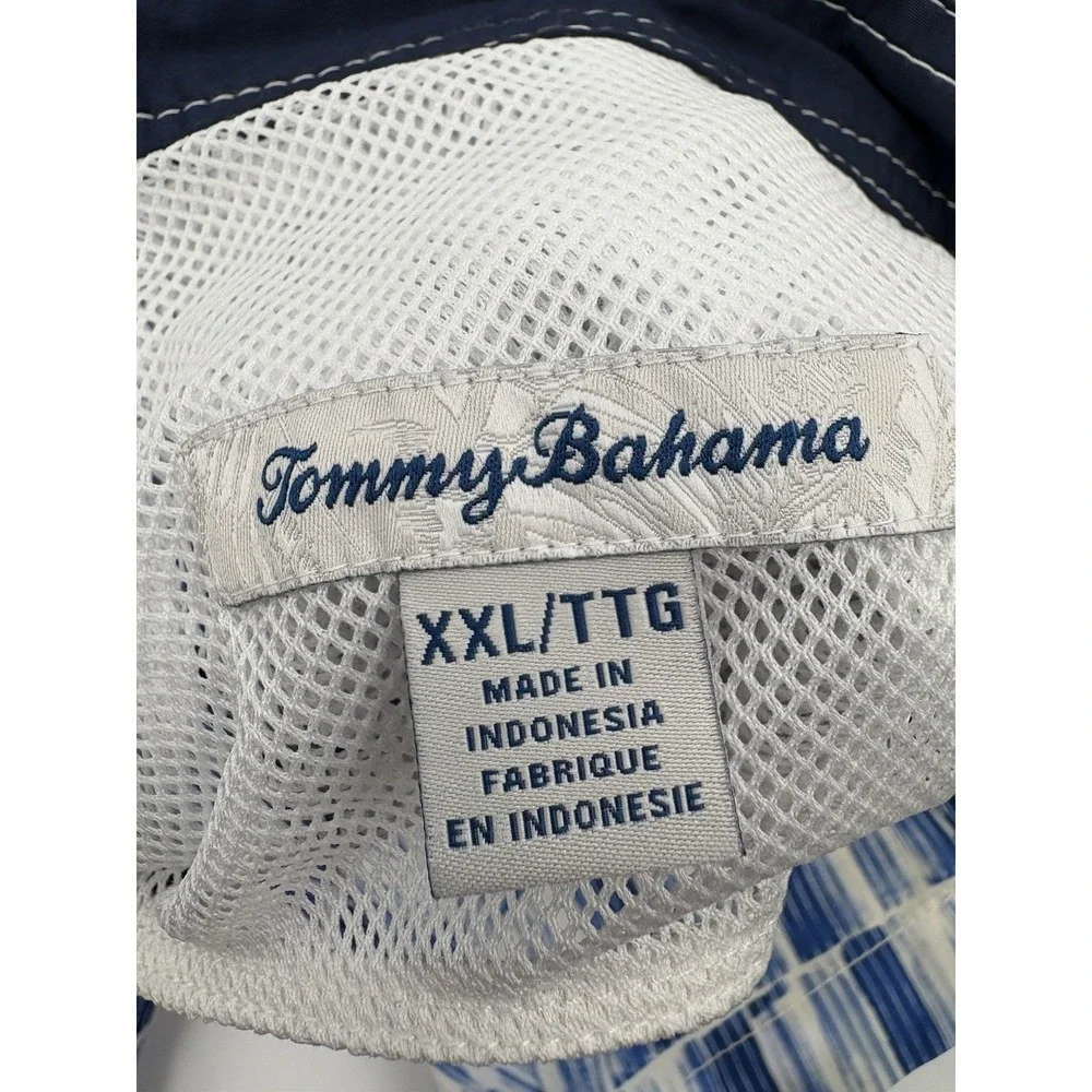 Tommy Bahama Swim Trunks Mens XXL Blue White Geometric Mesh Lined Pocket Board